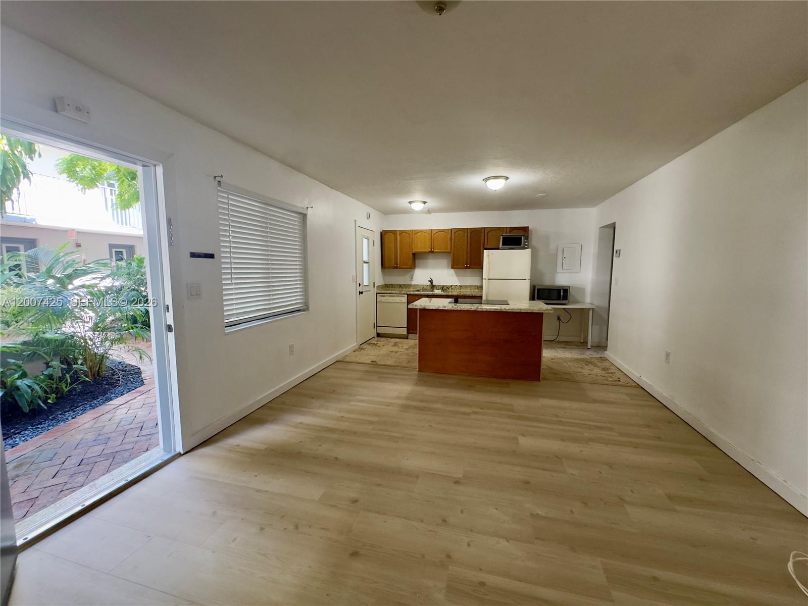 Property photo # 7