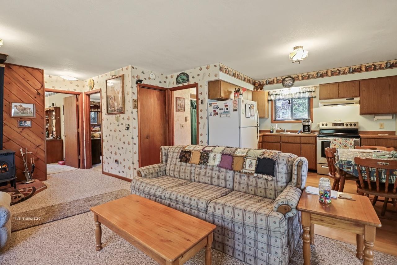 Boot Lake Property 2515 Hunter Lake Rd E Photo 13