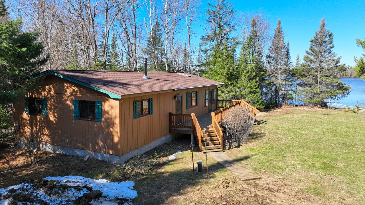 Boot Lake Property 2515 Hunter Lake Rd E Photo 3