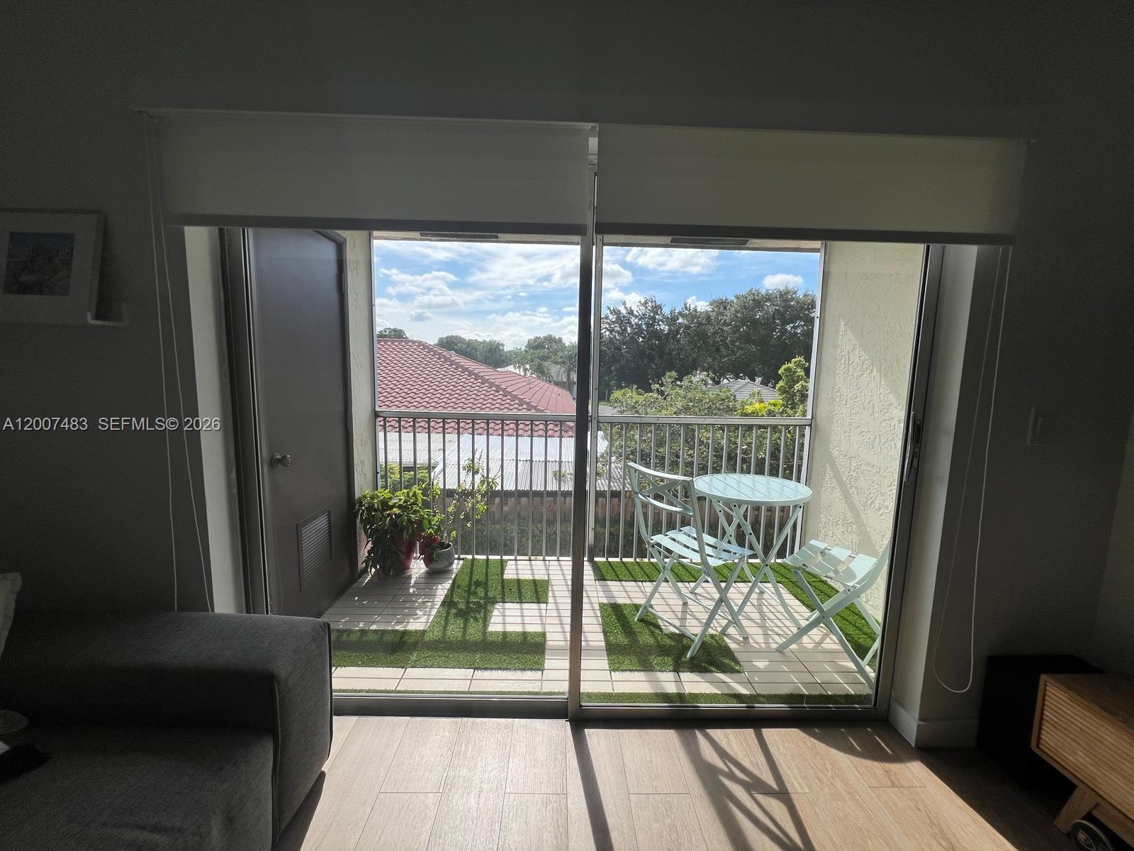 Property photo # 9