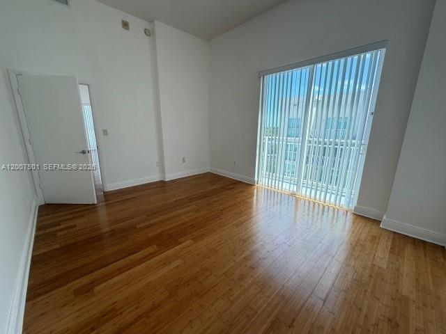 Property photo # 6