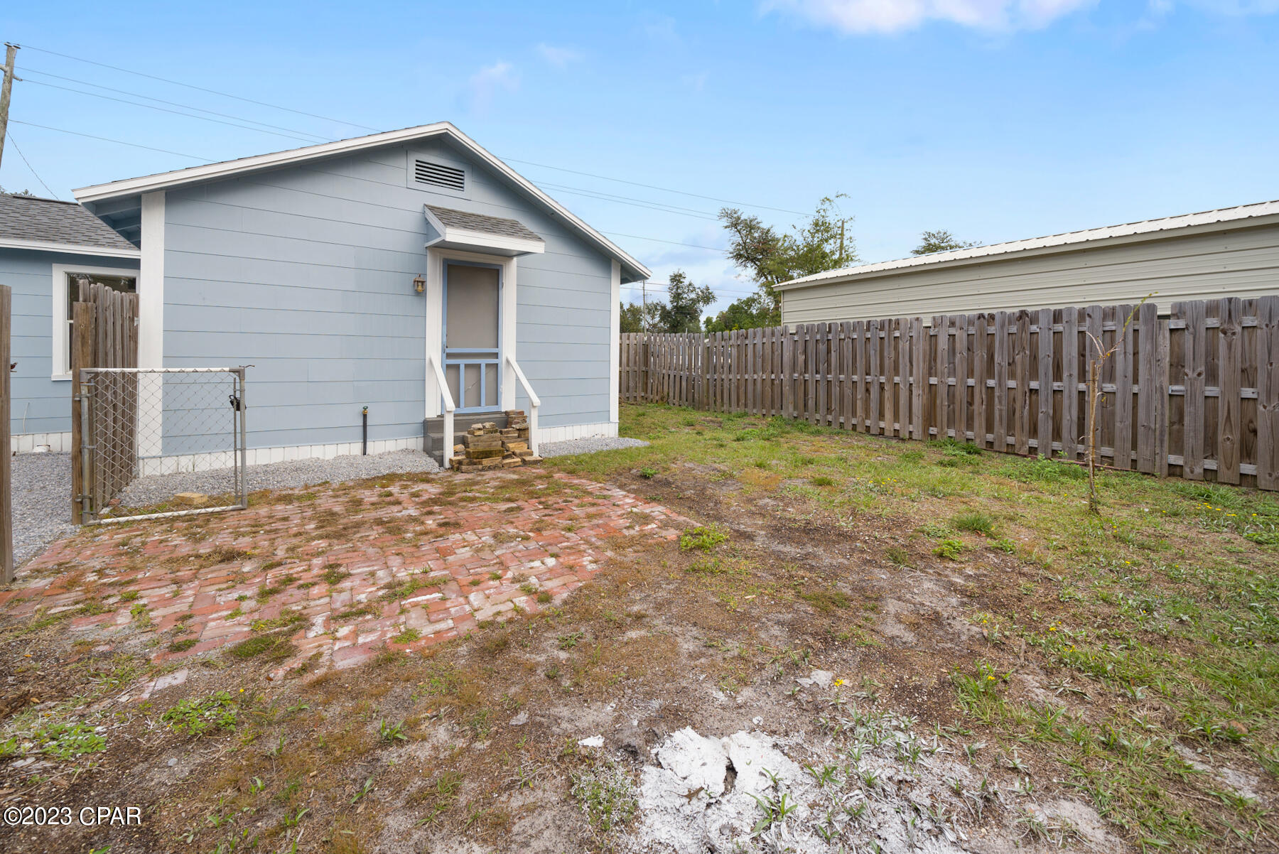 Image 20 For 206 2nd Court A