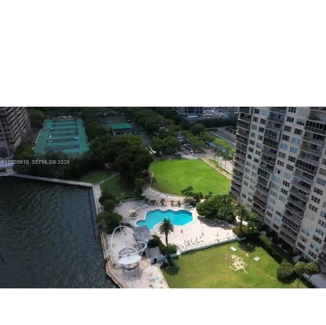 Property photo # 6