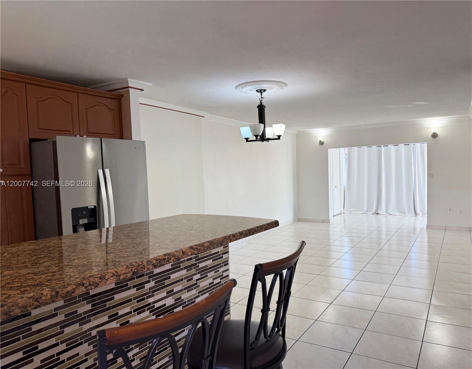 Palm-East Gardens Condo