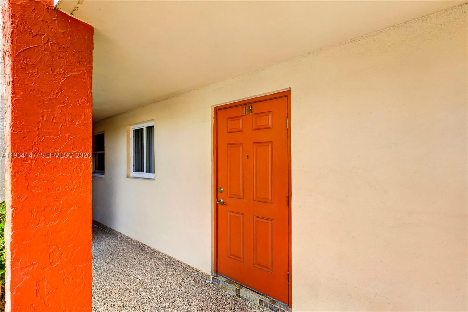 Homes for sale in Sunrise, FL | 8040 N Sunrise Lakes Dr, Sunrise, FL 33322