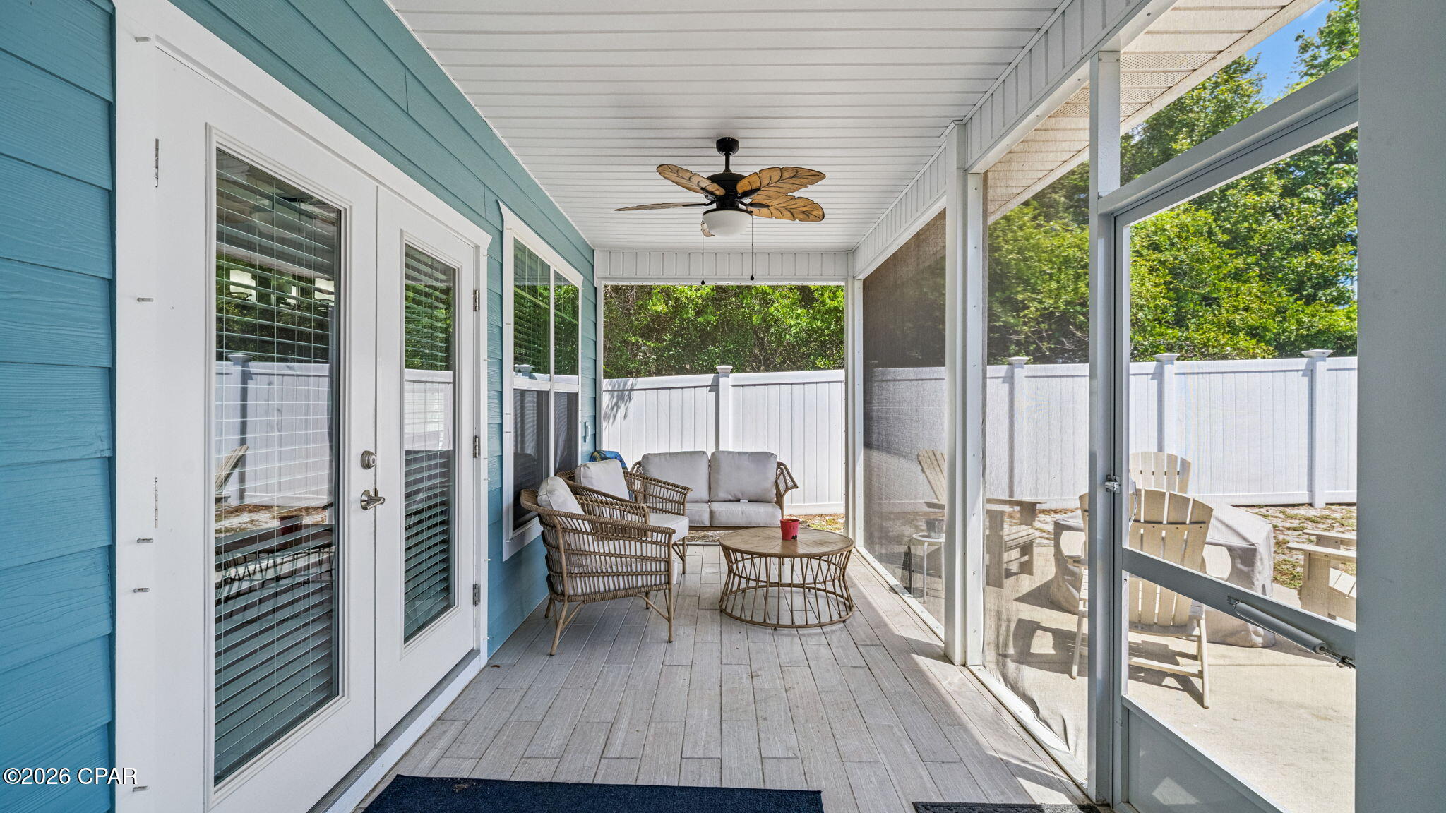 Image 39 For 330 Palm Drive