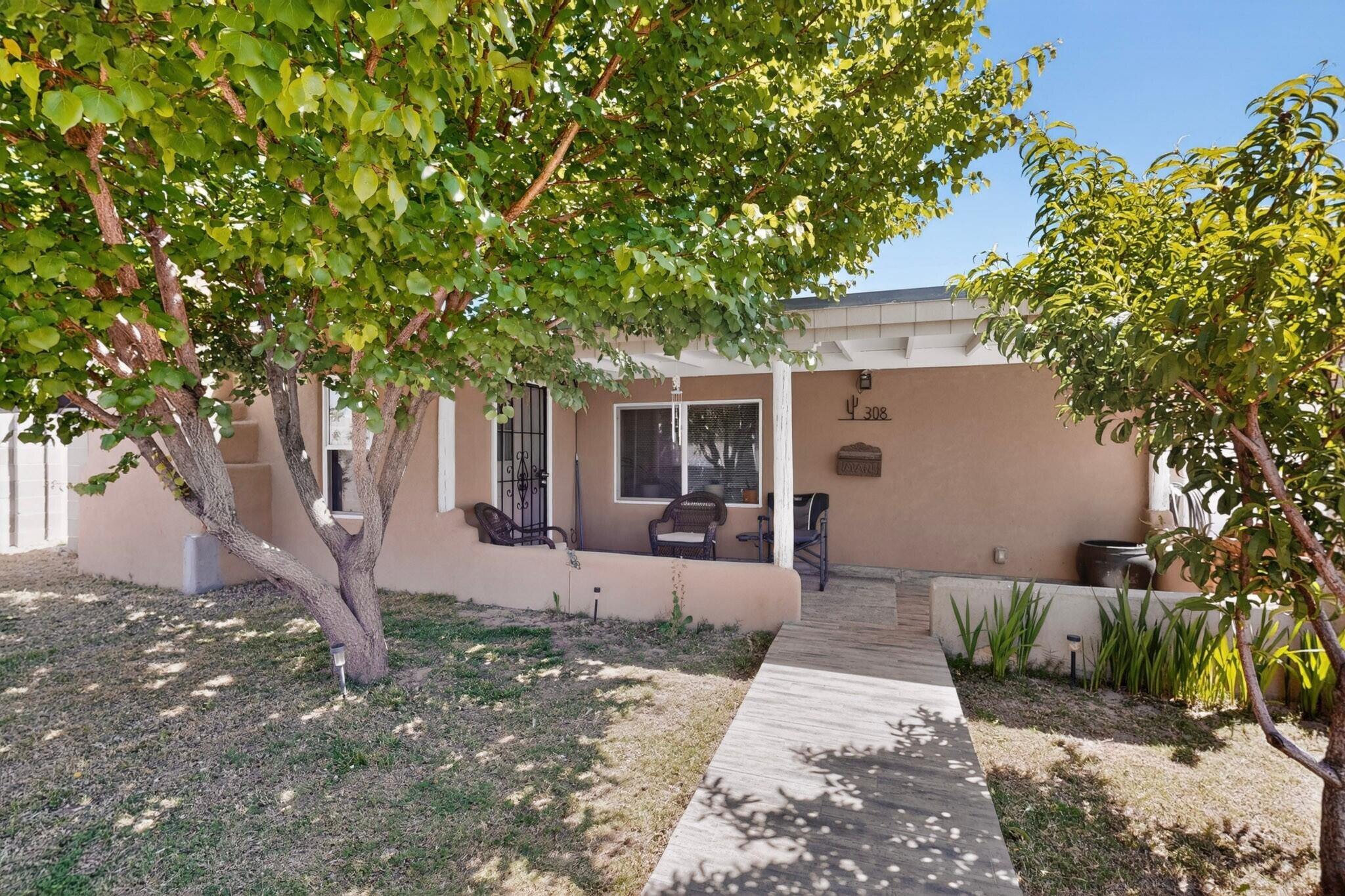Homes for sale in Albuquerque, NM | 308 Dolores Dr Nw, Albuquerque, NM 87105 | MLS# 1102383
