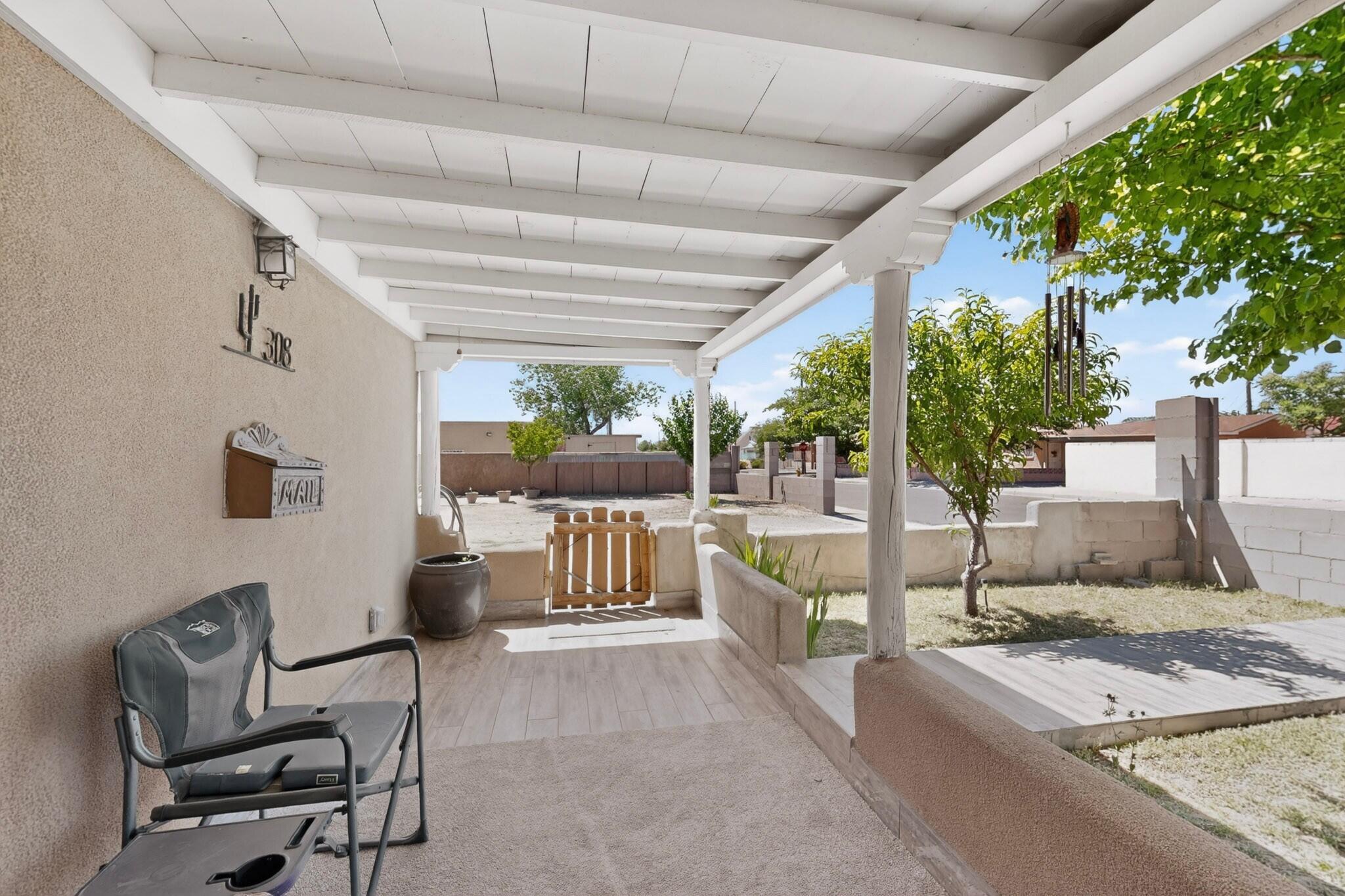 Homes for sale in Albuquerque, NM | 308 Dolores Dr Nw, Albuquerque, NM 87105 | MLS# 1102383