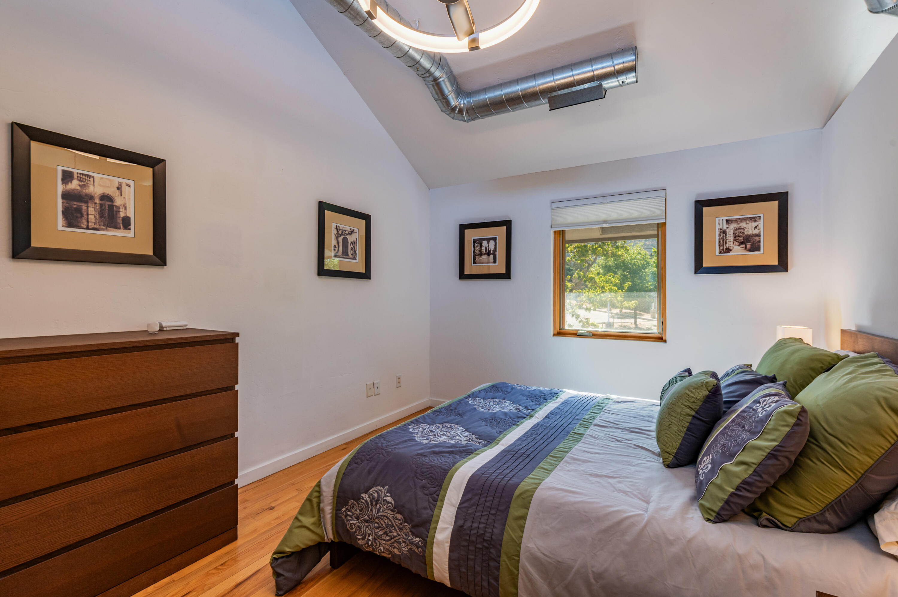 Photo 5 — 4304 Prairie Loft Way NE