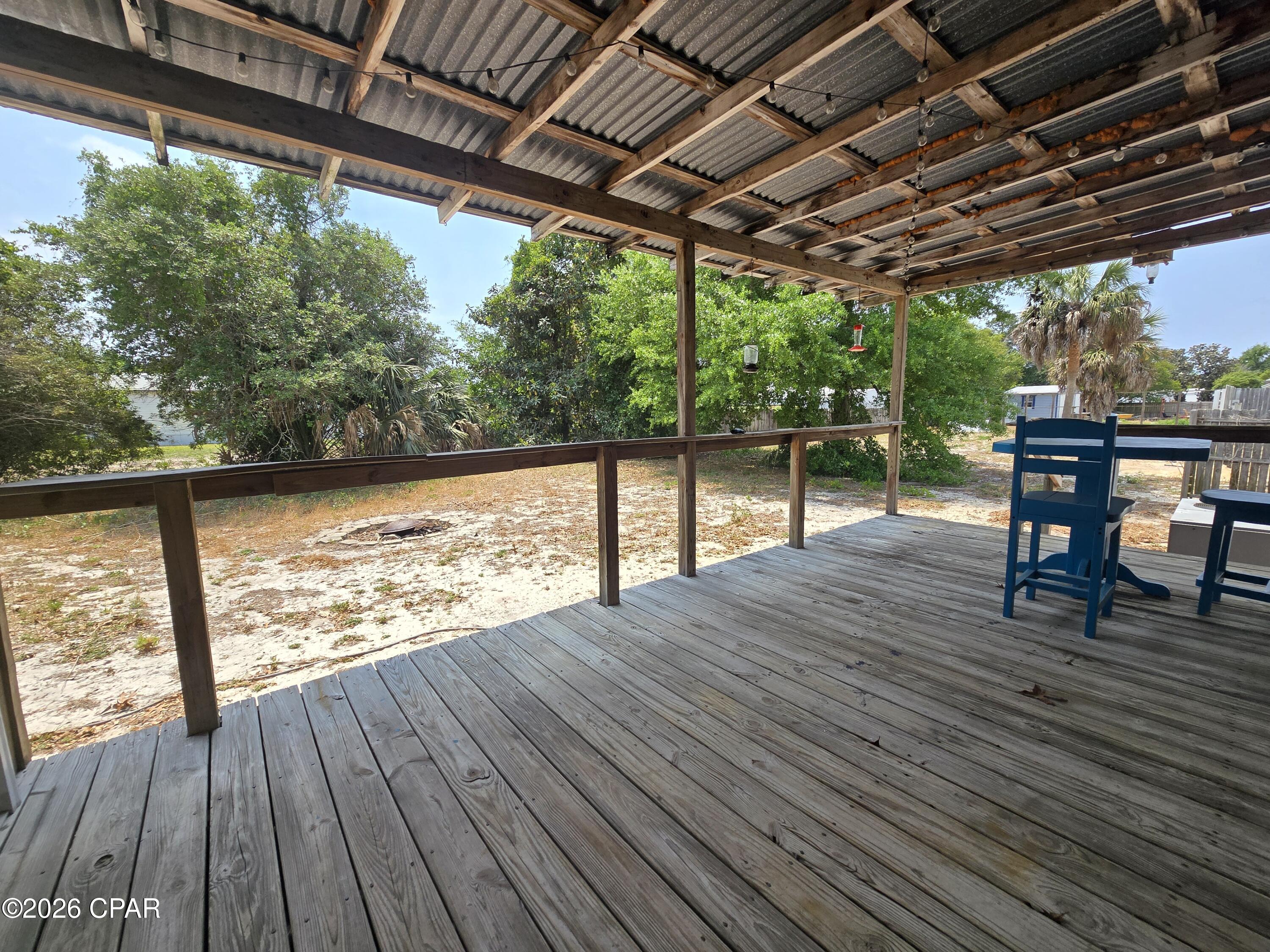 Image 16 For 610 Lagoon Oaks Circle