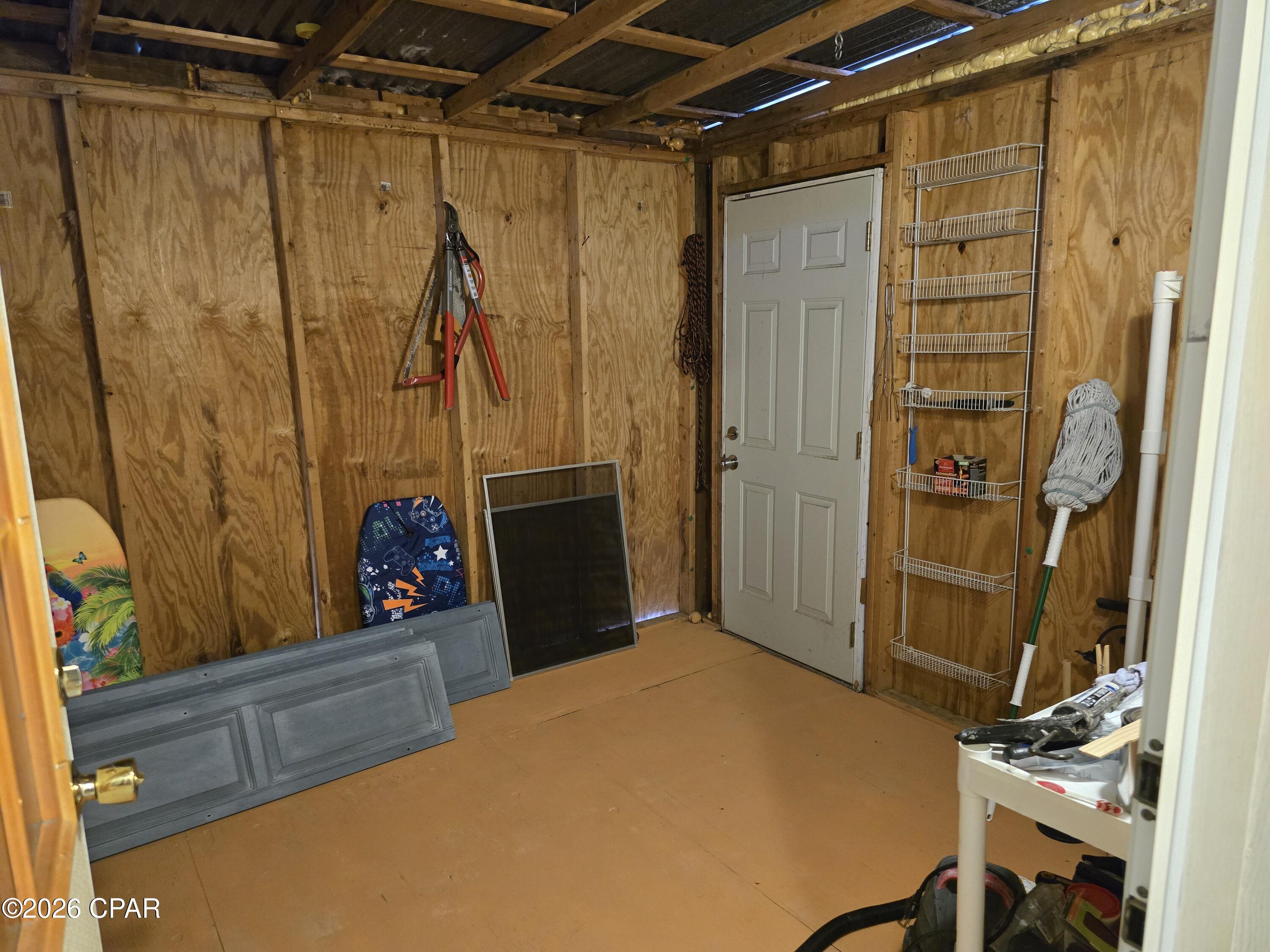 Image 18 For 610 Lagoon Oaks Circle