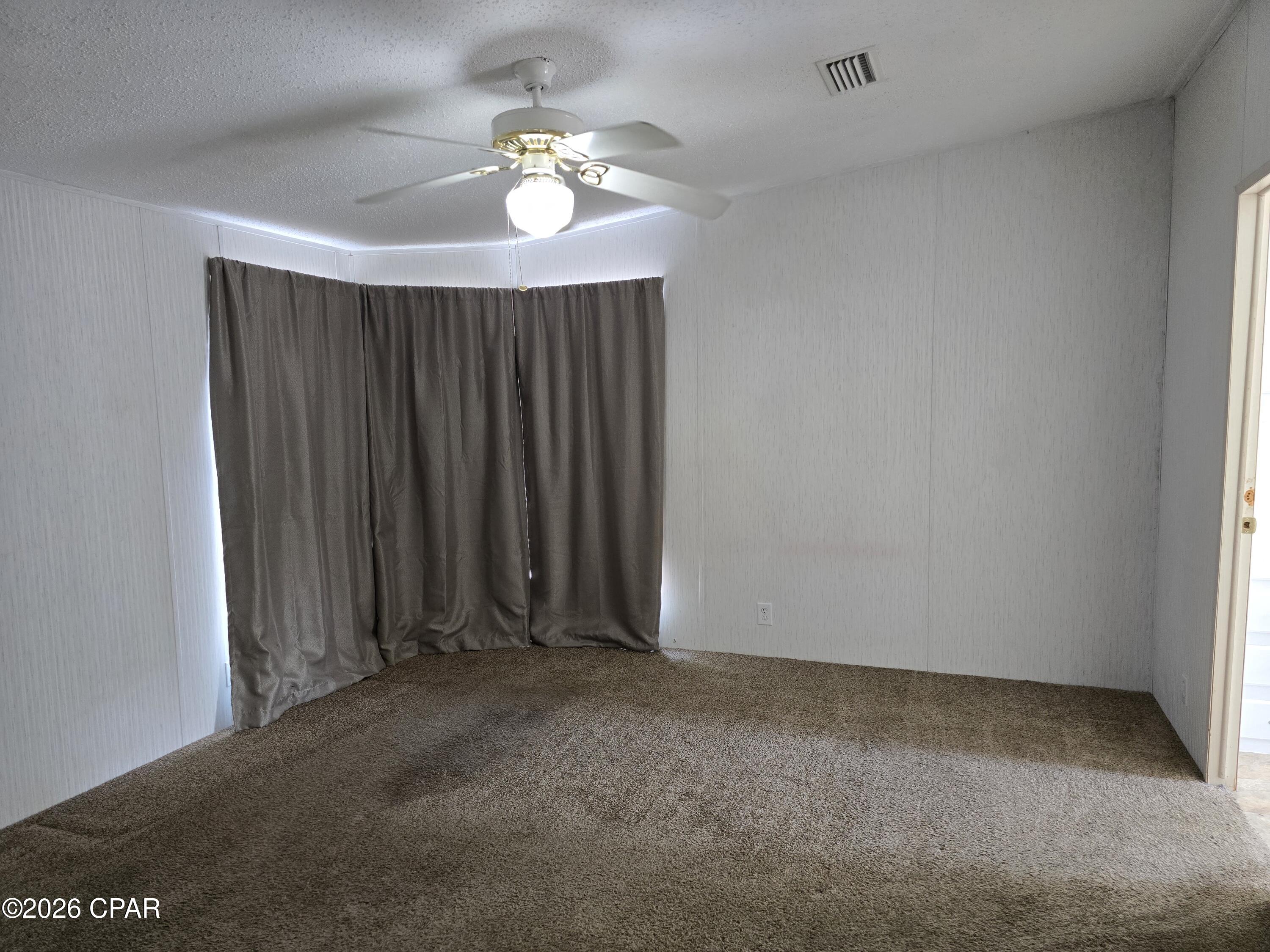 Image 7 For 610 Lagoon Oaks Circle