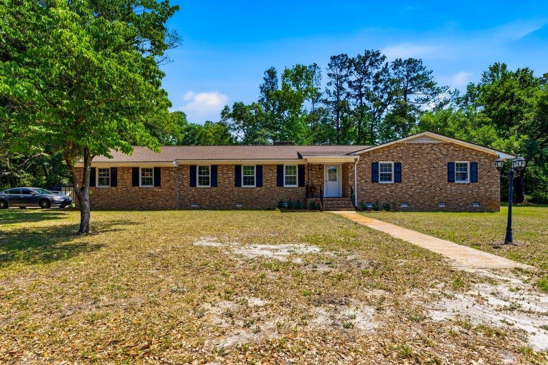 1203 Birch Ave. Conway, SC 29526