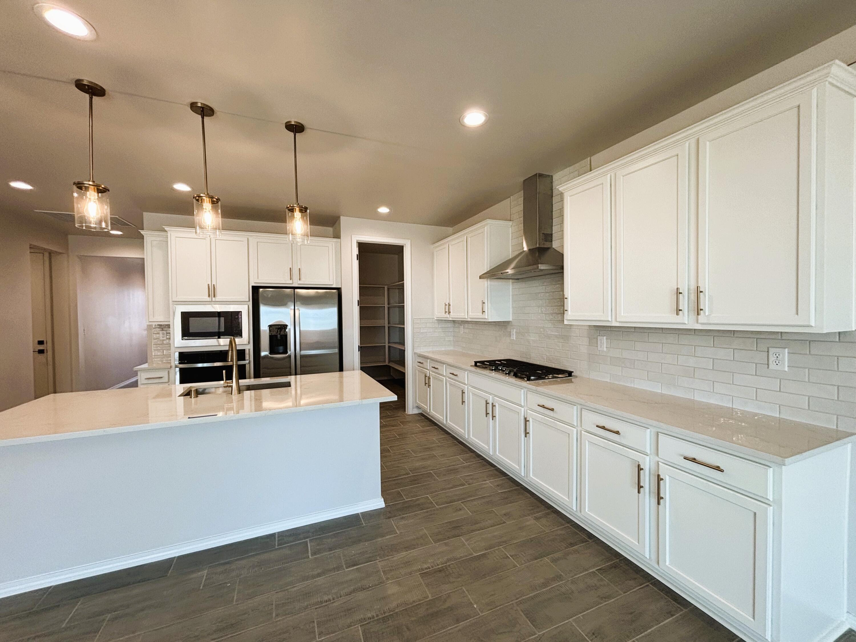Photo 3 of Single family home for sale at 6017 Gilpin Dr Se, Albuquerque, NM 87106 | MLS# 1102405 | Listing updated on 2026-09-17
