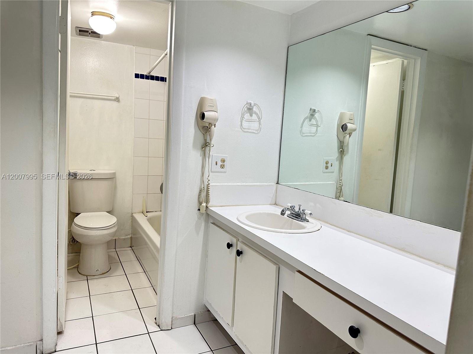 Property photo # 6