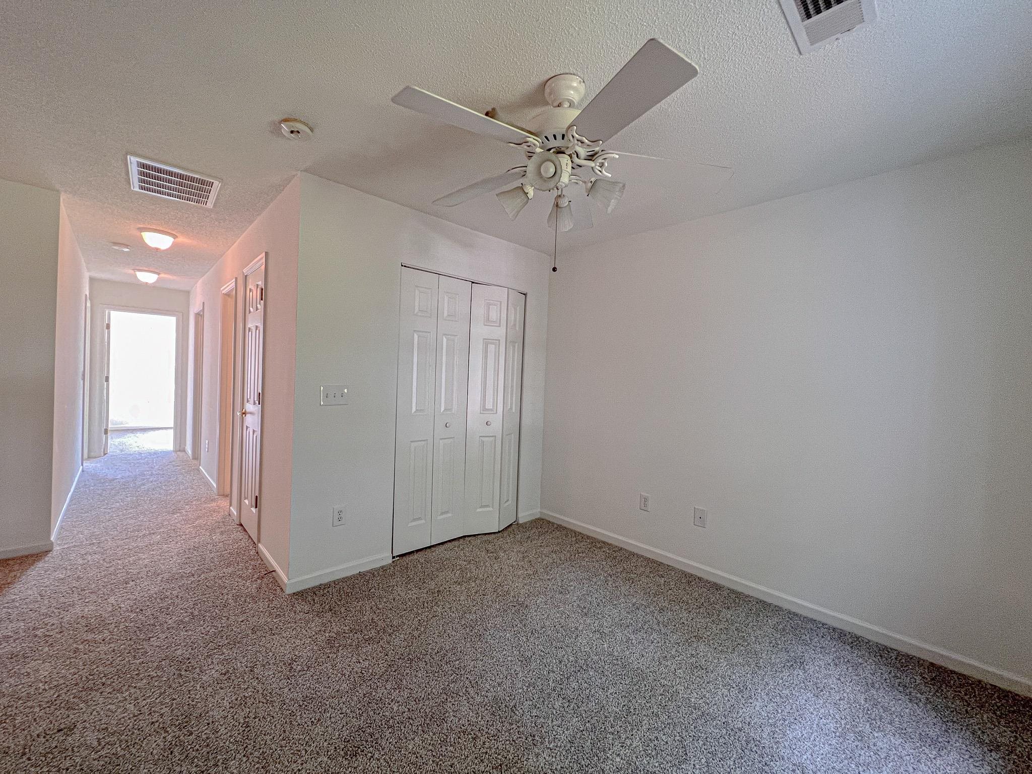 2610801 | Photo 24