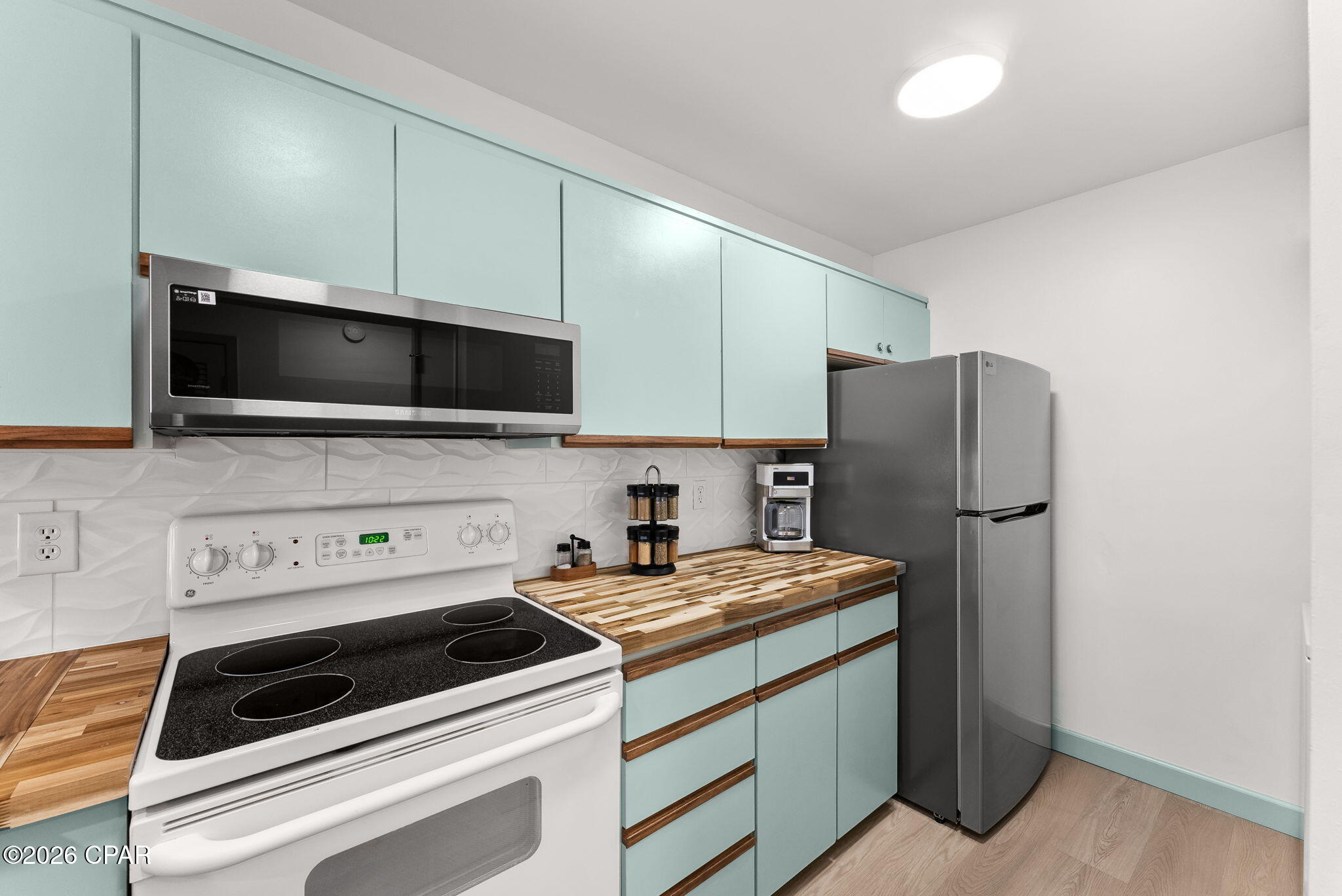 Image 8 For 520 Richard Jackson Boulevard 411