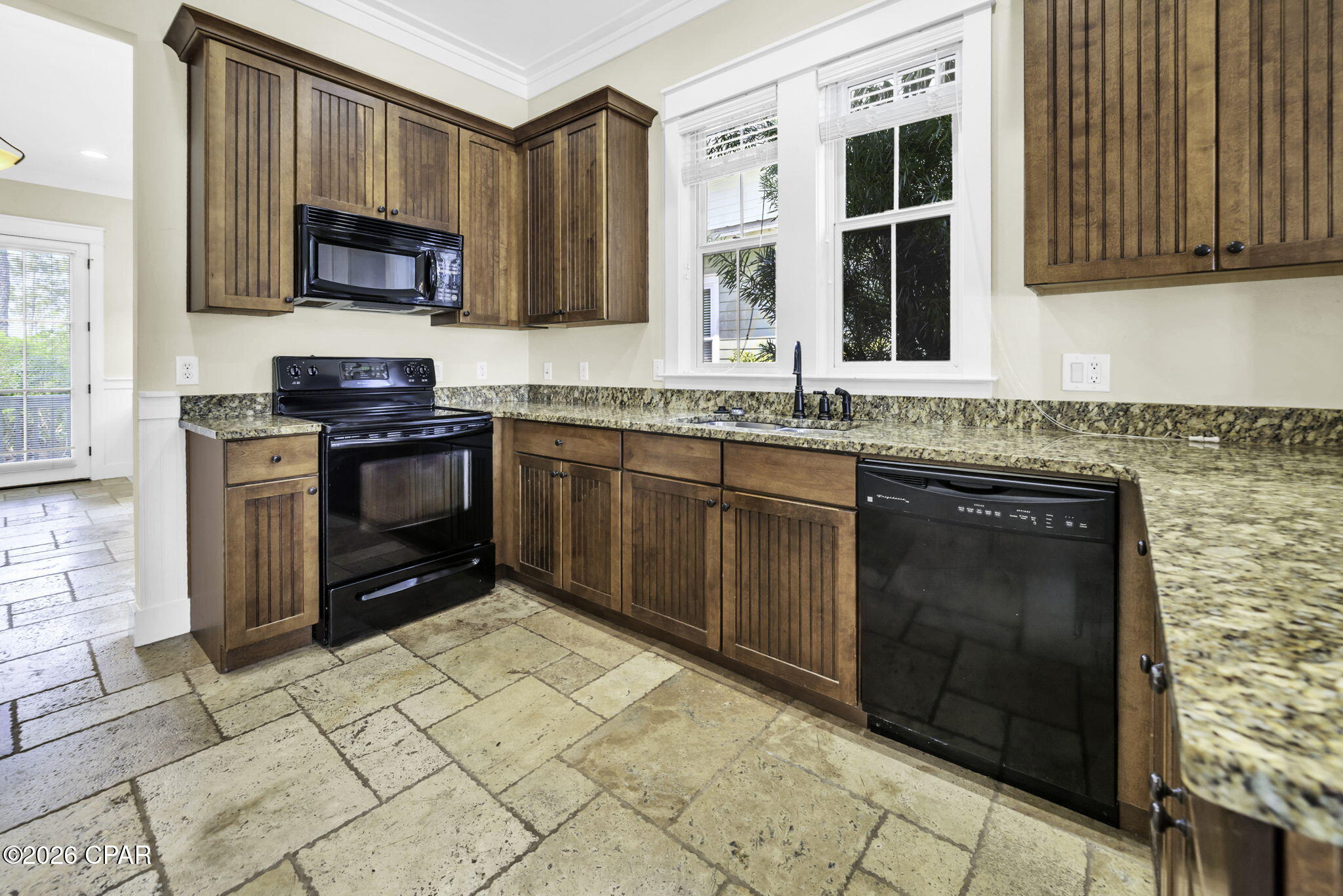 Image 12 For 322 Madison Circle