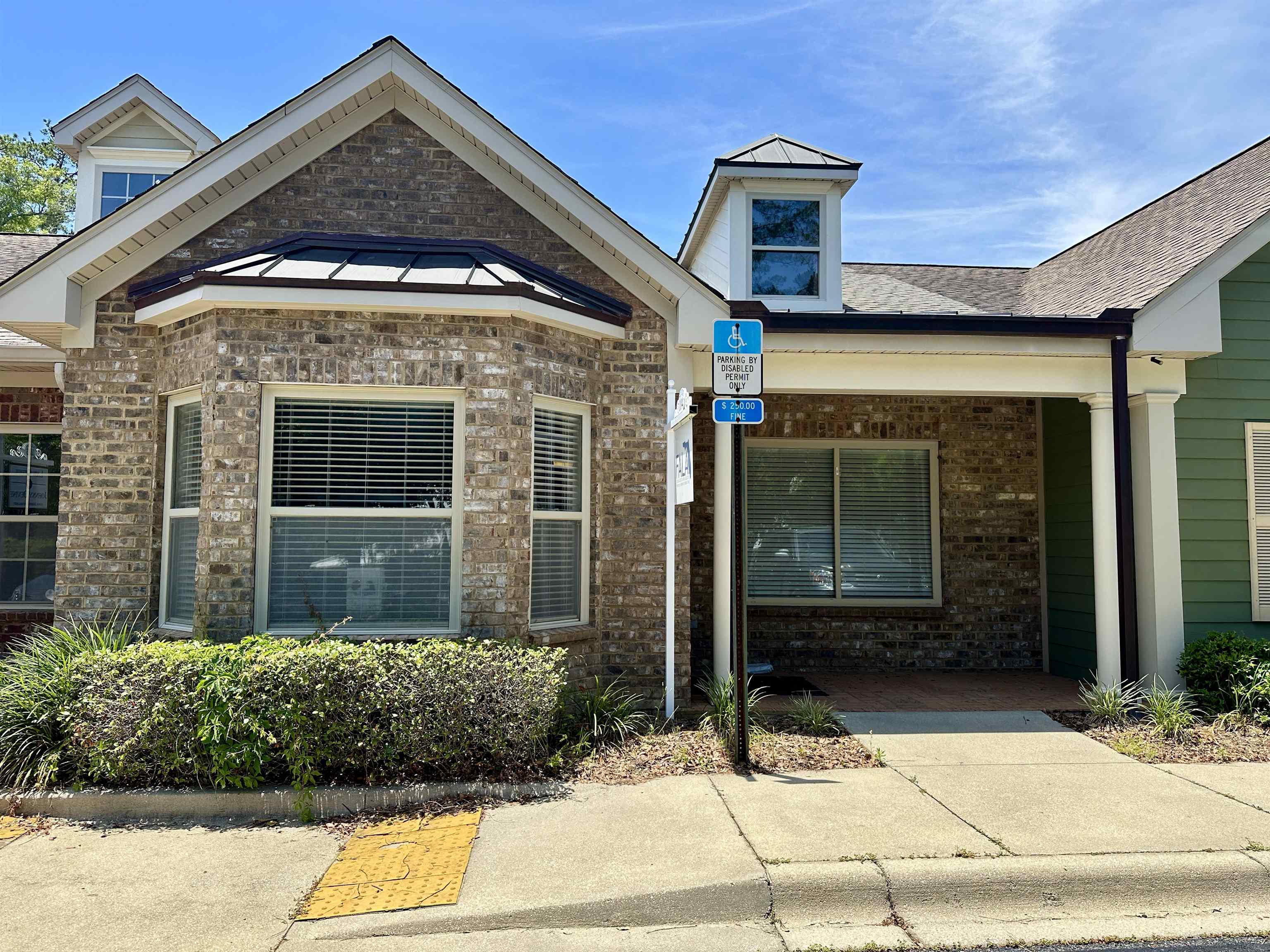 1614  Mahan Center Boulevard 103 (104), Tallahassee, FL, 32308