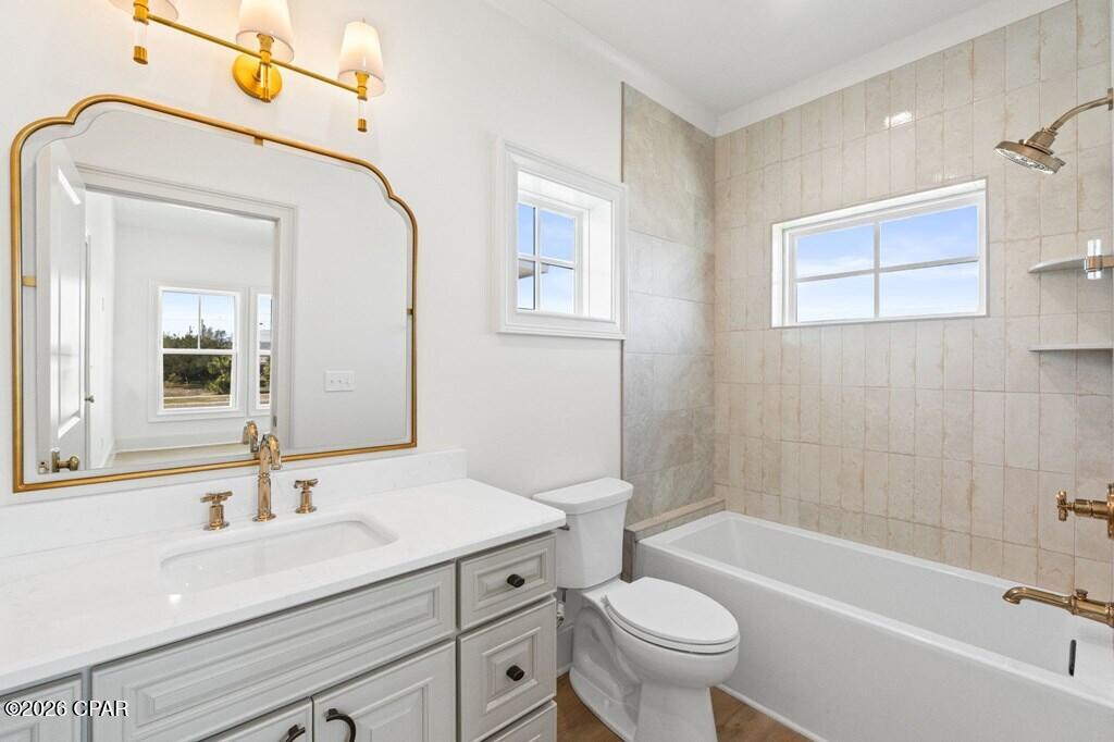 Image 10 For 104 26th Street B