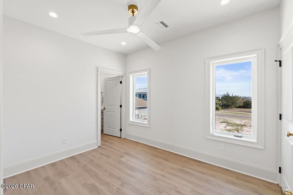 Image 39 For 104 26th Street B