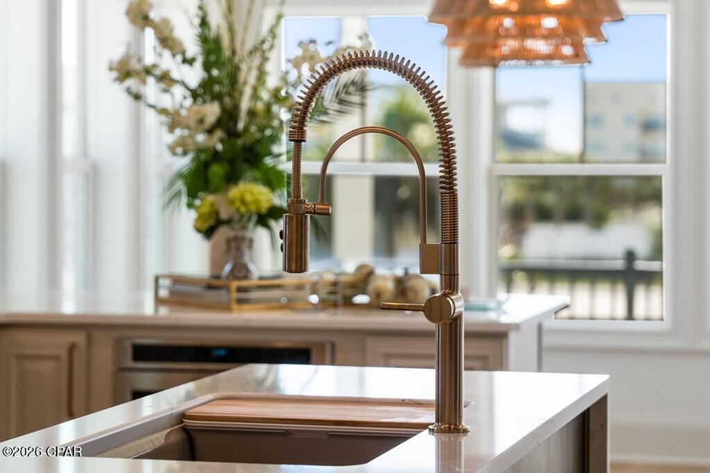 Image 61 For 104 26th Street B