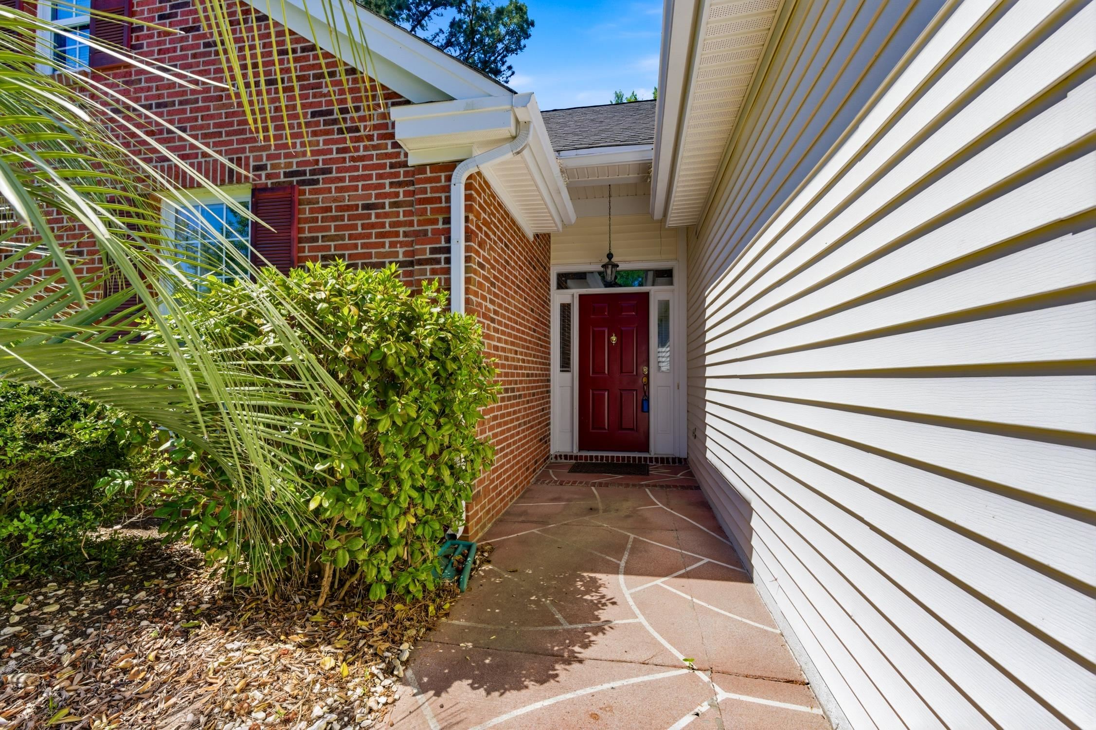 Photo 3 of Single family home for sale at 9563 Indigo Clb Dr, Murrells Inlet, SC 29576 | MLS# 2610862 | Listing updated on 2026-09-17