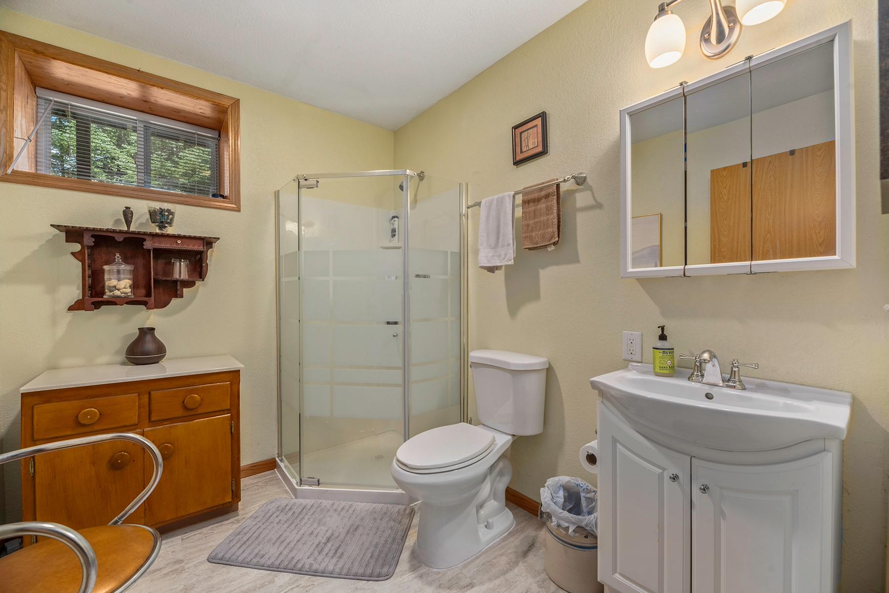 Birch Lake (M) Property 5548 Bertland Rd Photo 33