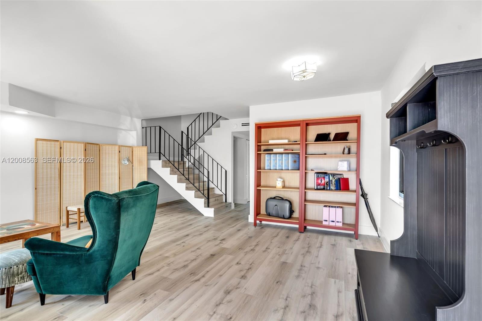 Property photo # 4
