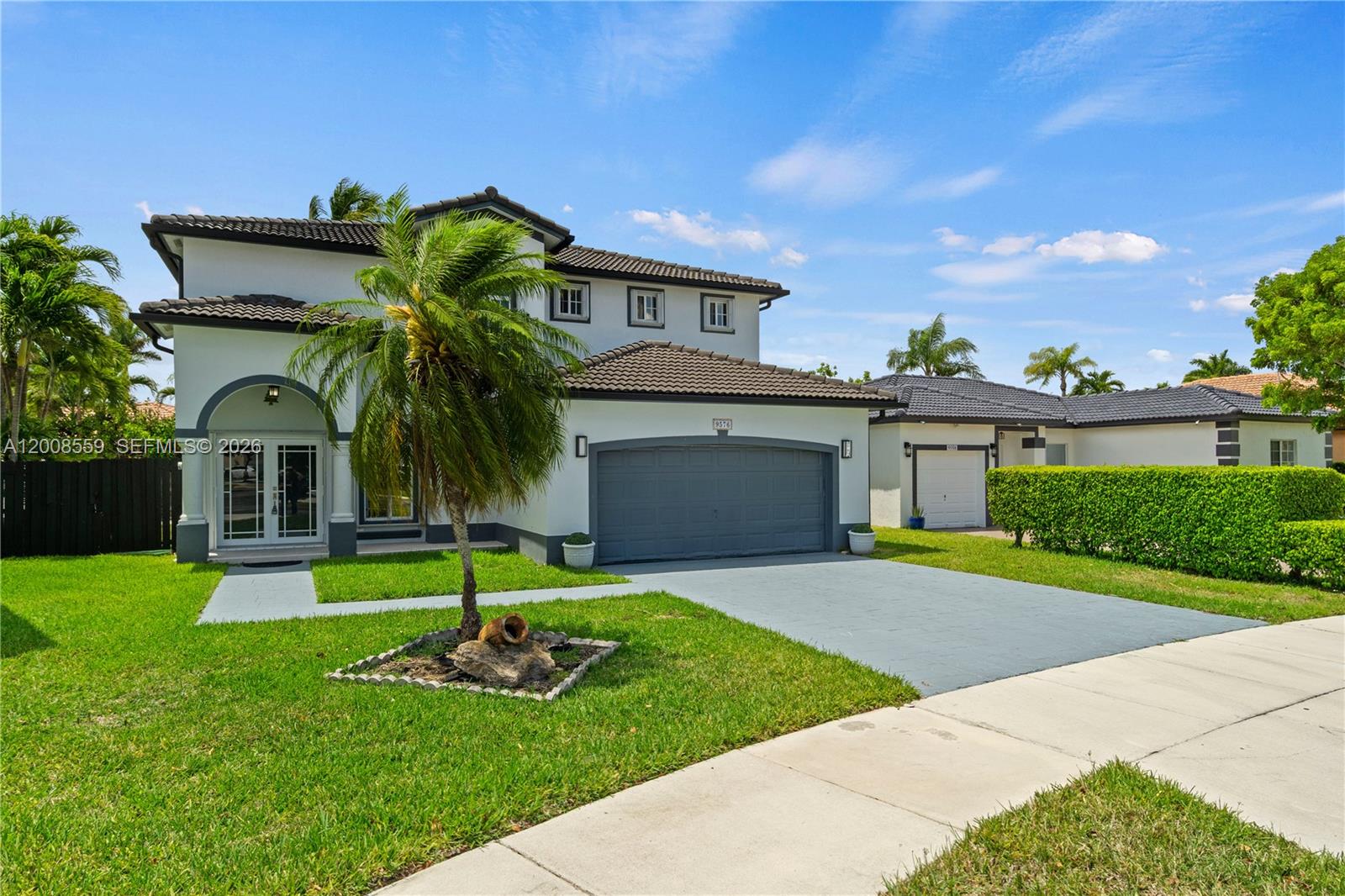 Monaco Estates At Kendall