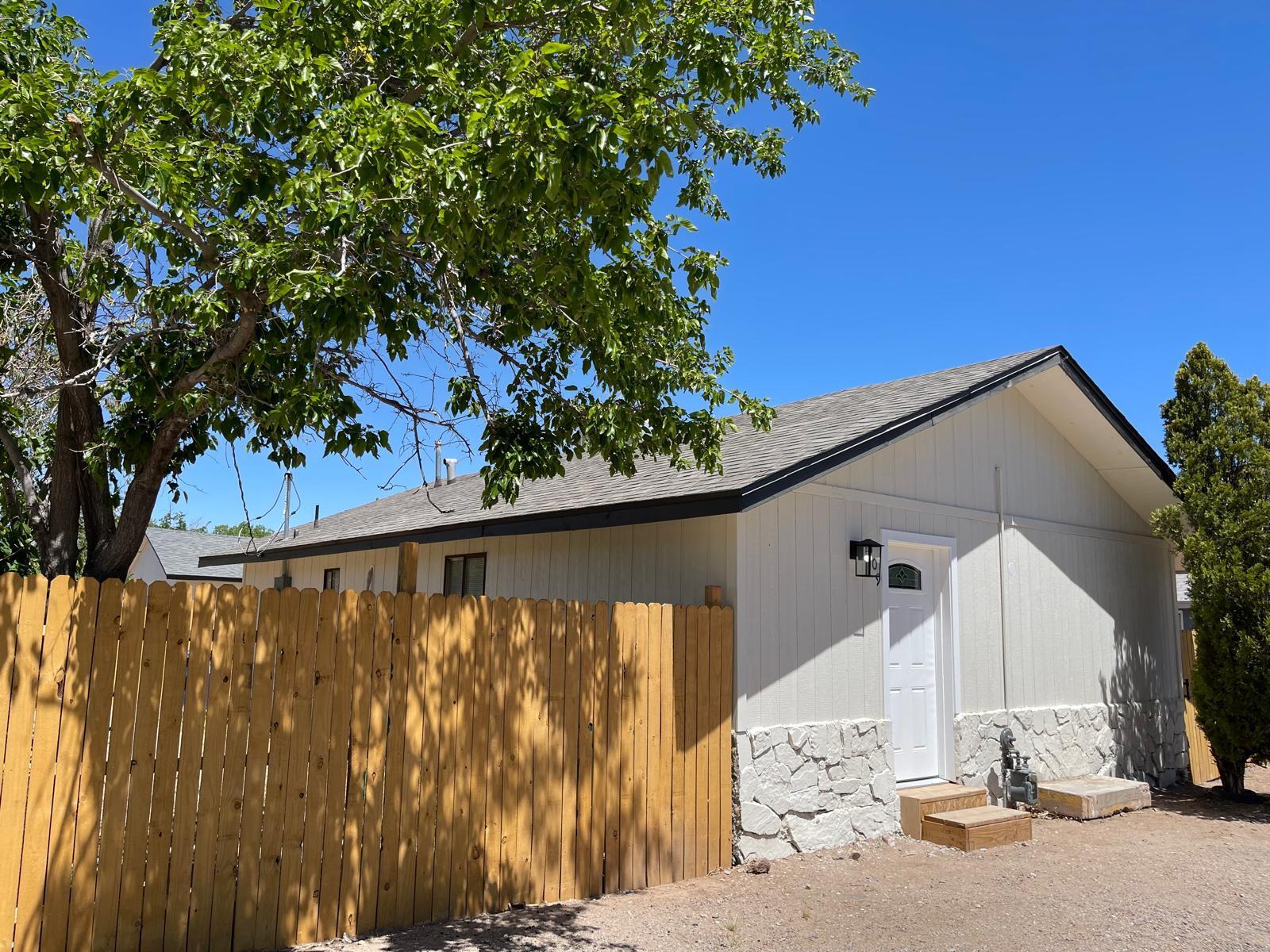 Photo 2 of Sale Pending at 509 Freeman Ave Nw, Albuquerque, NM 87107 | MLS# 1102447 | Listing updated on 2026-09-04