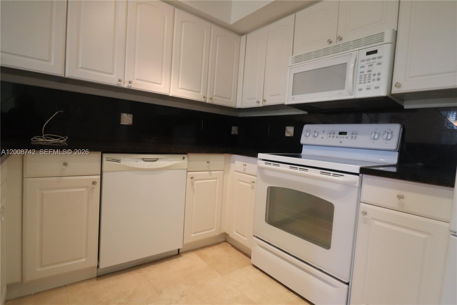 Property photo # 4