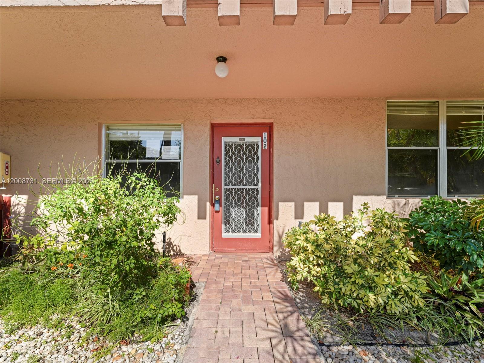 Homes for sale in Margate, FL | 480 Nw 76Th Ave, Margate, FL 33063