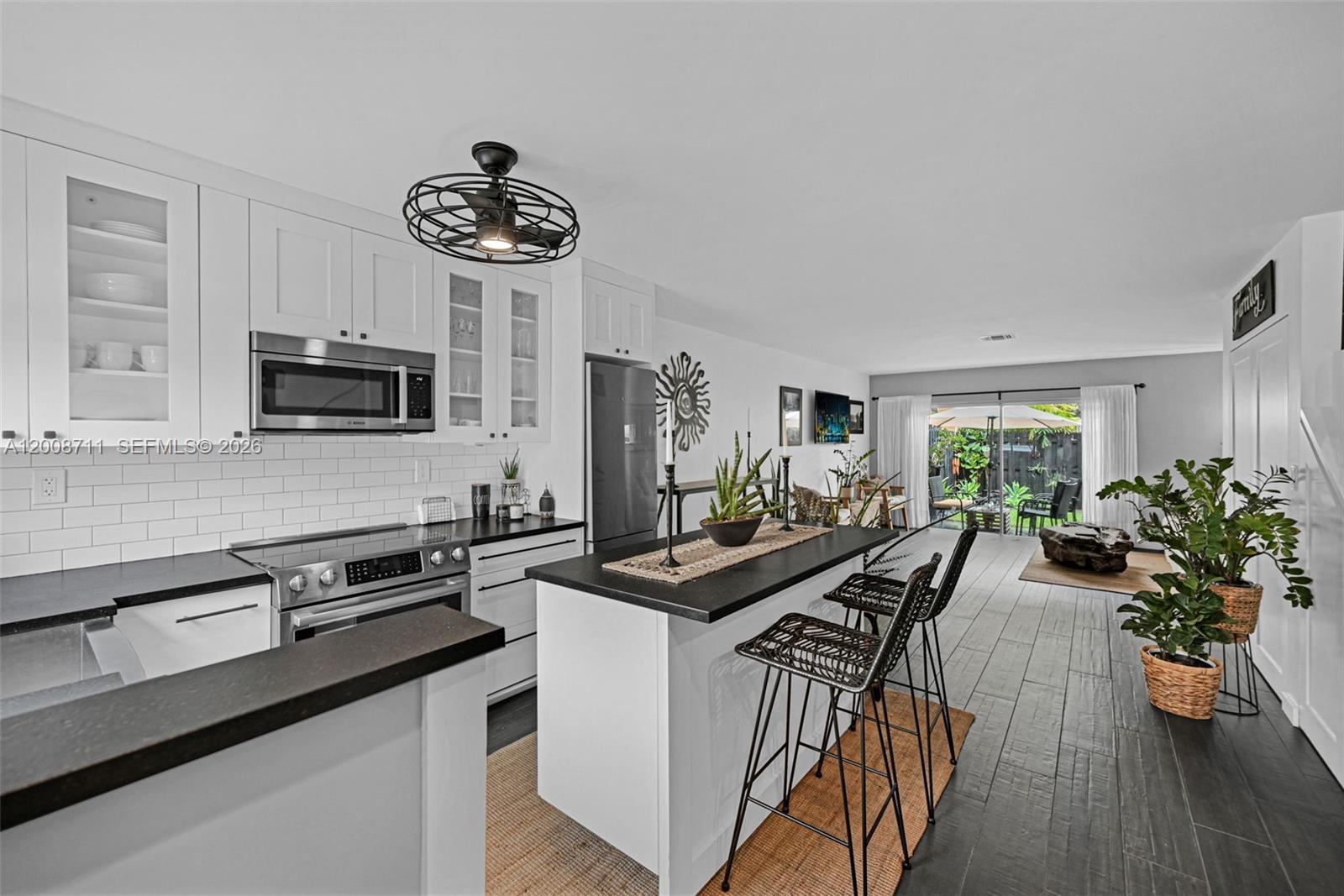 Townhouse East 1 Condo