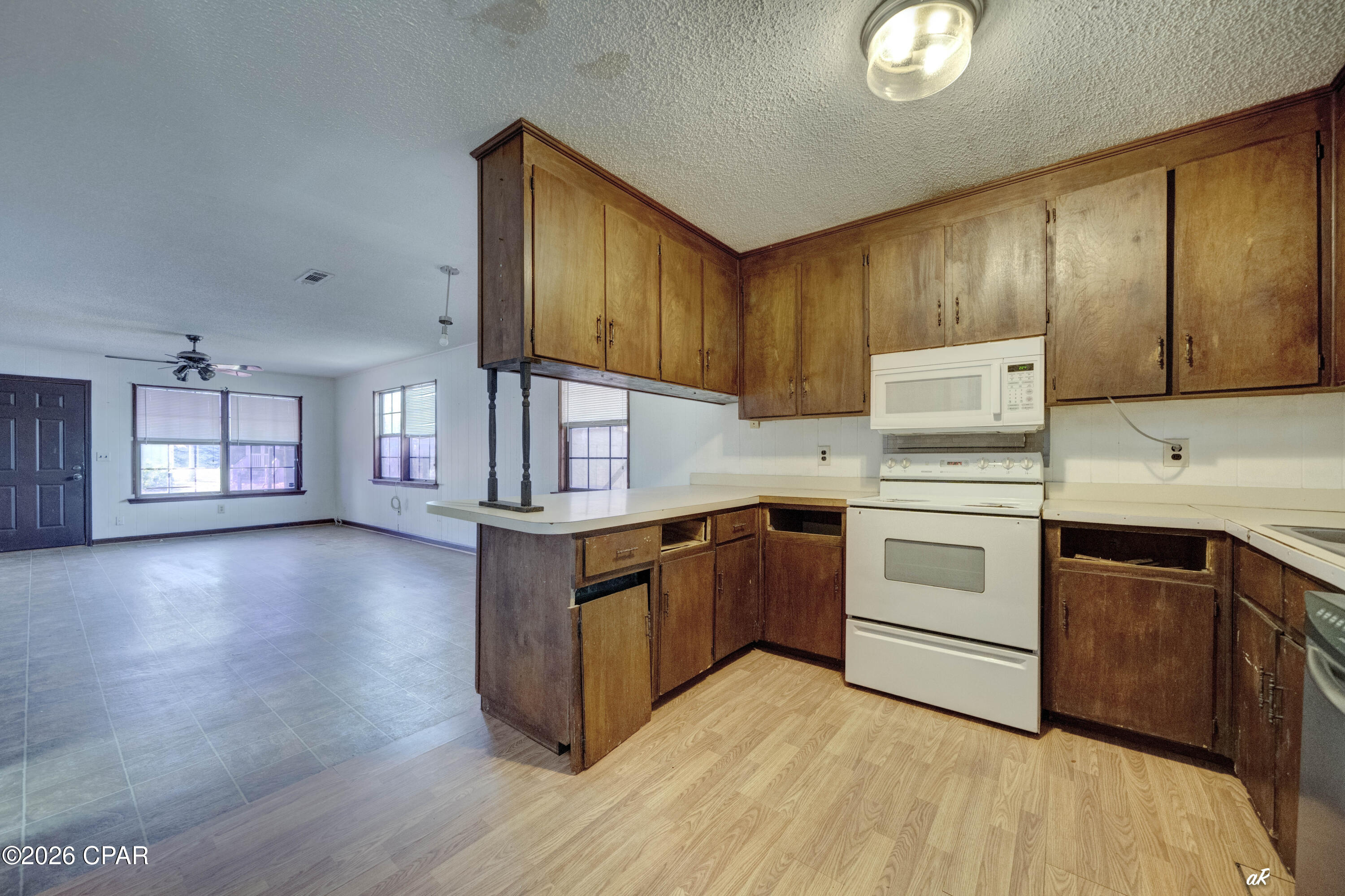 Image 13 For 929 Marina Drive