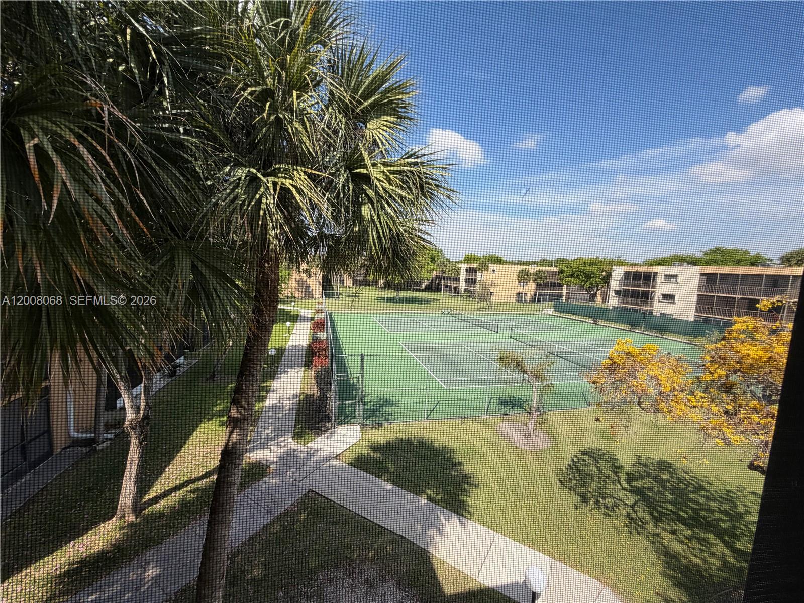 Kendall Acres West Condo