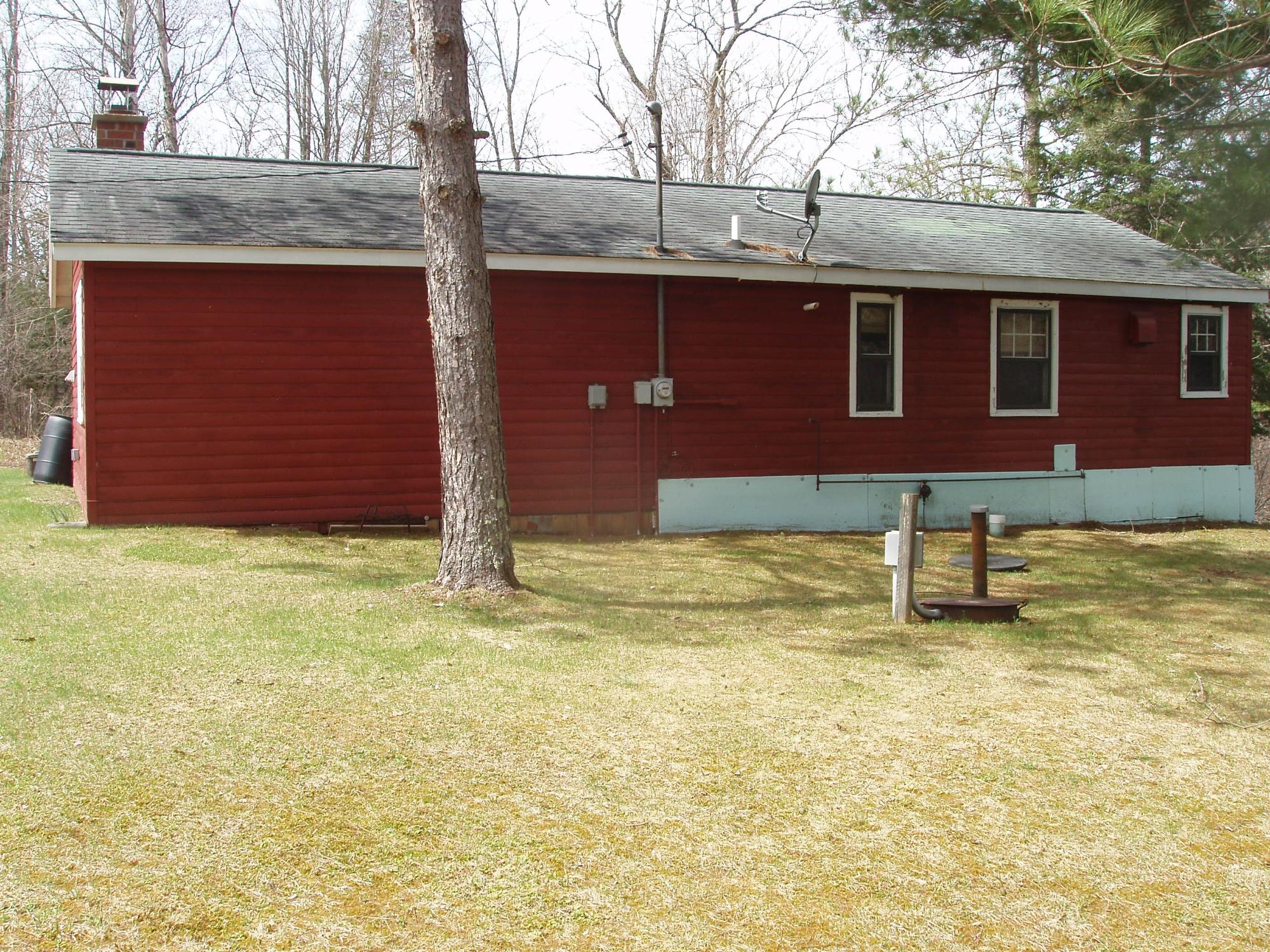 River Property Property W9798 Fleming Rd Photo 4