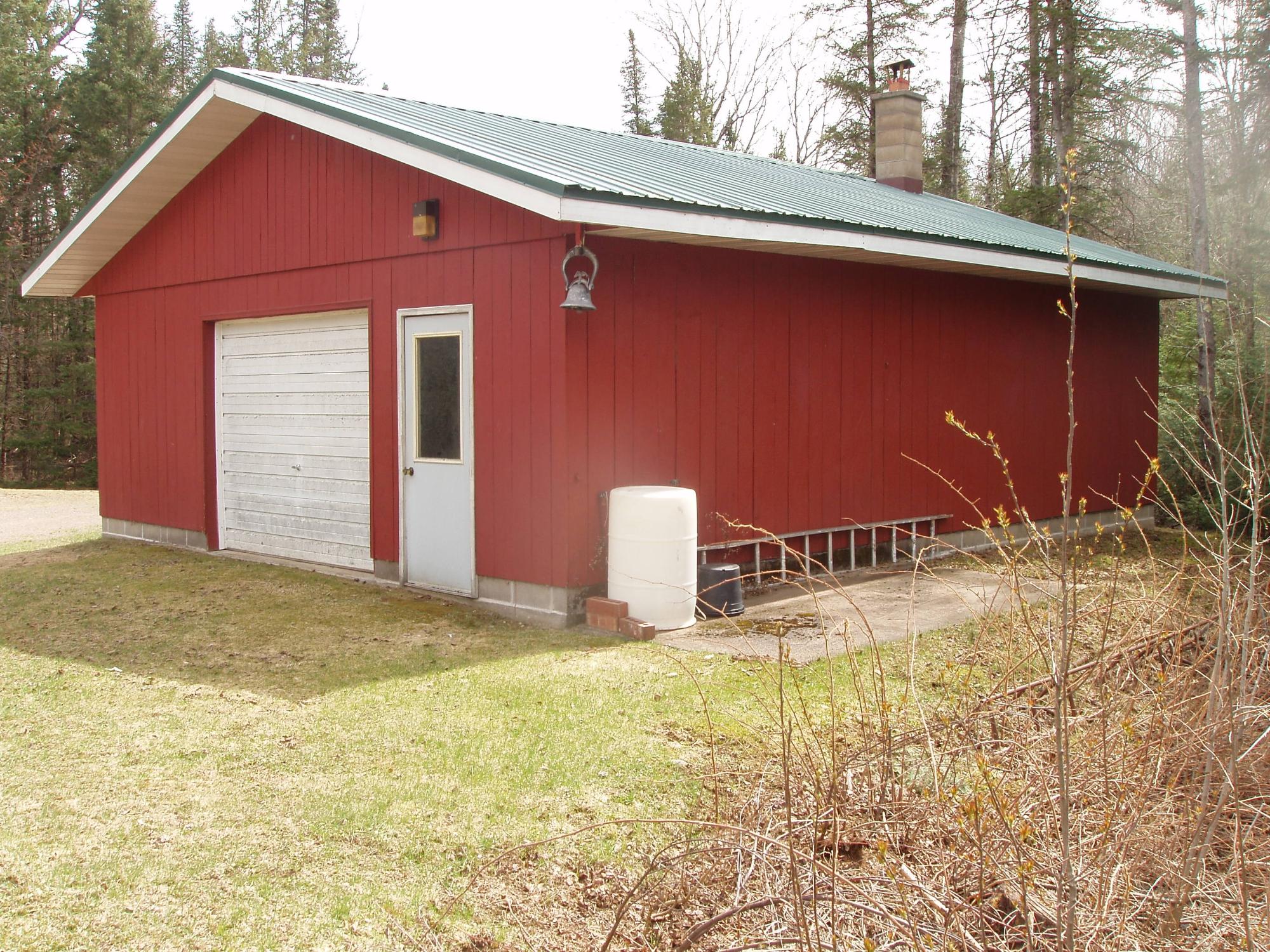 River Property Property W9798 Fleming Rd Photo 6