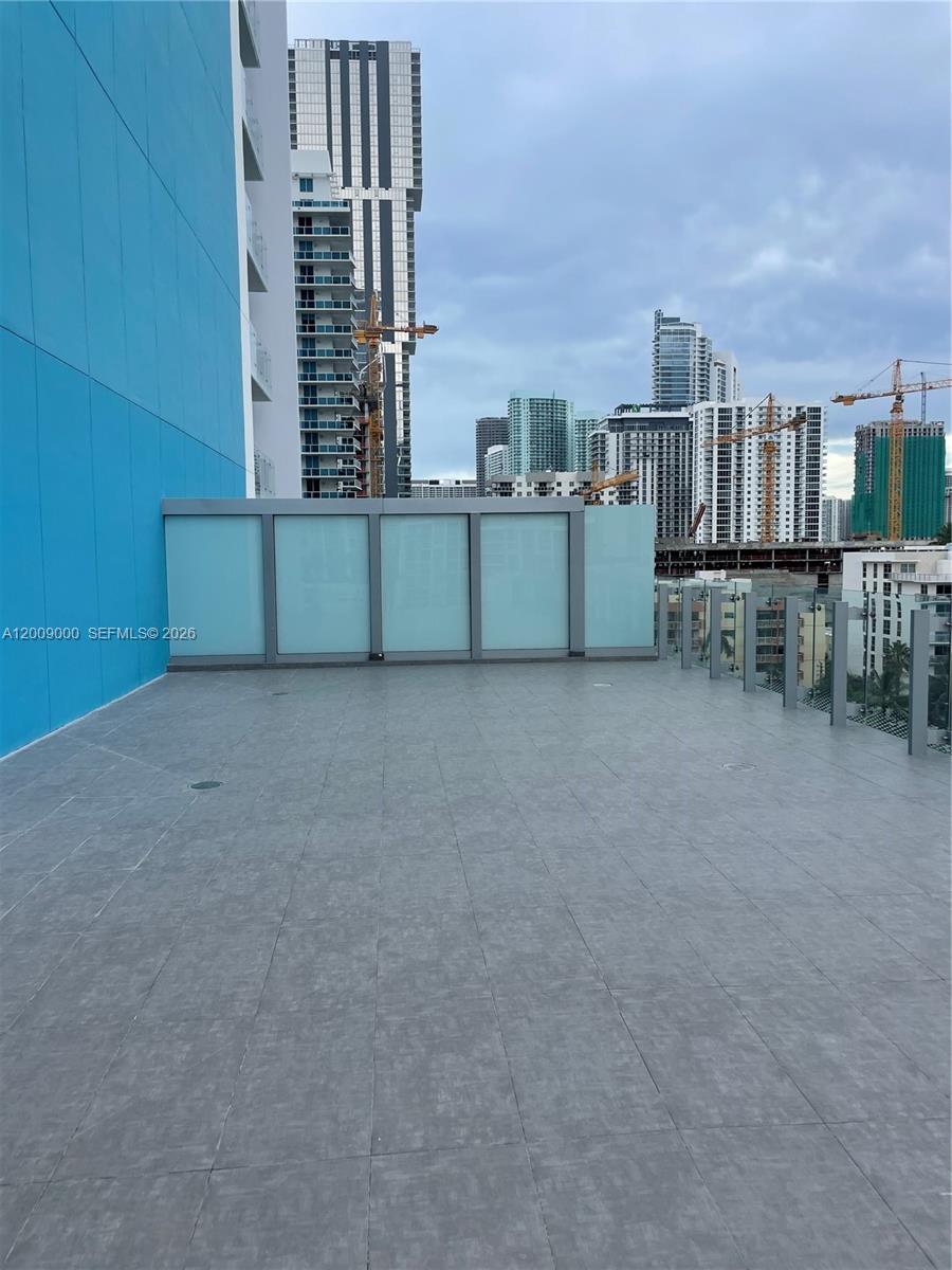 Condo for Rent in Miami, FL