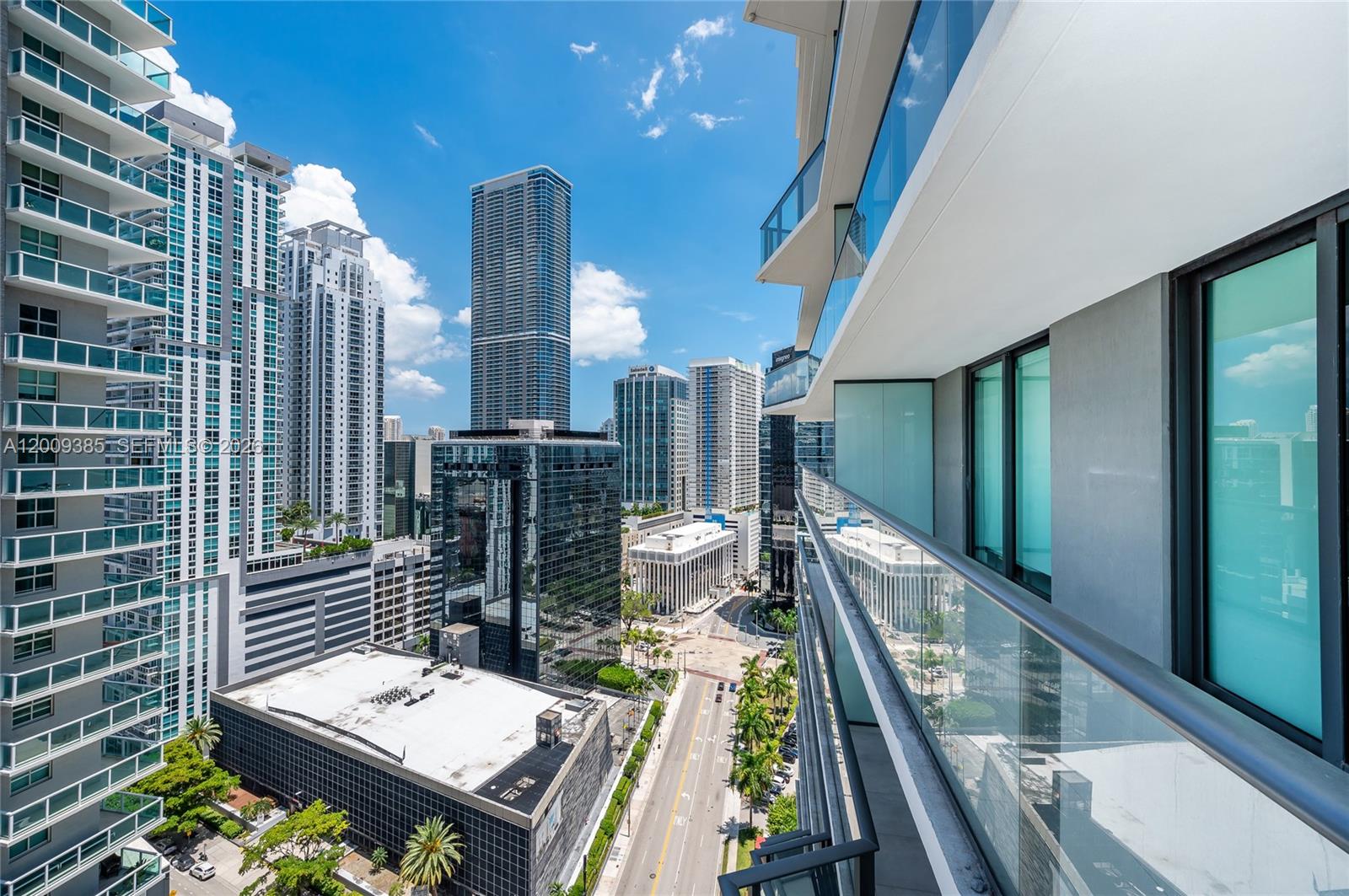 Dua Miami Brickell