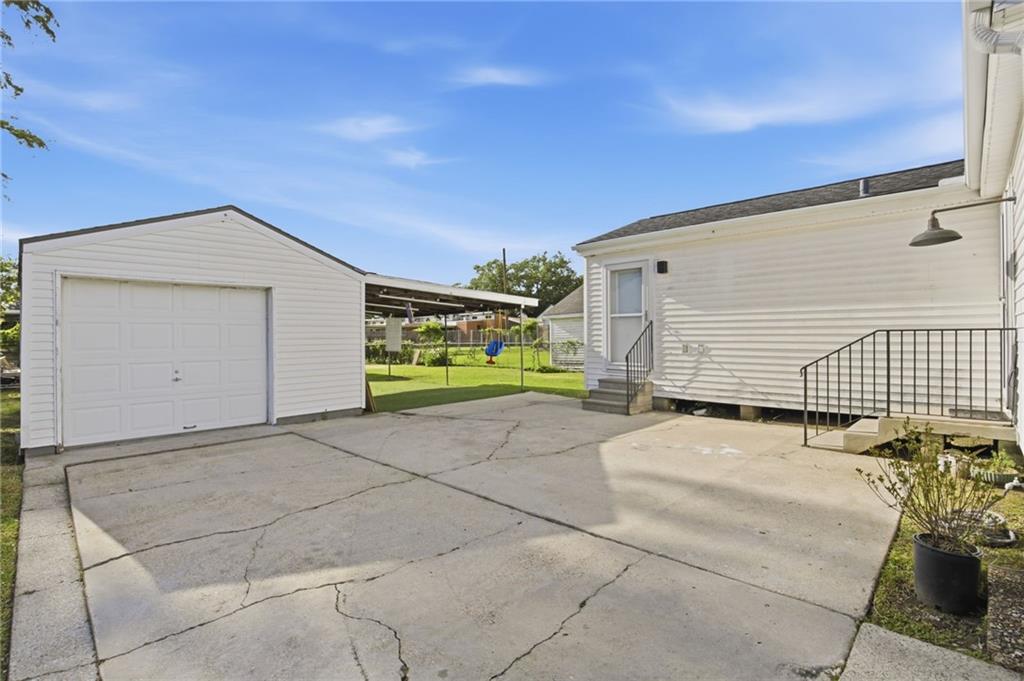3rd image of 327 Wainwright Dr, New Orleans, LA 70123 | MLS# 2547875