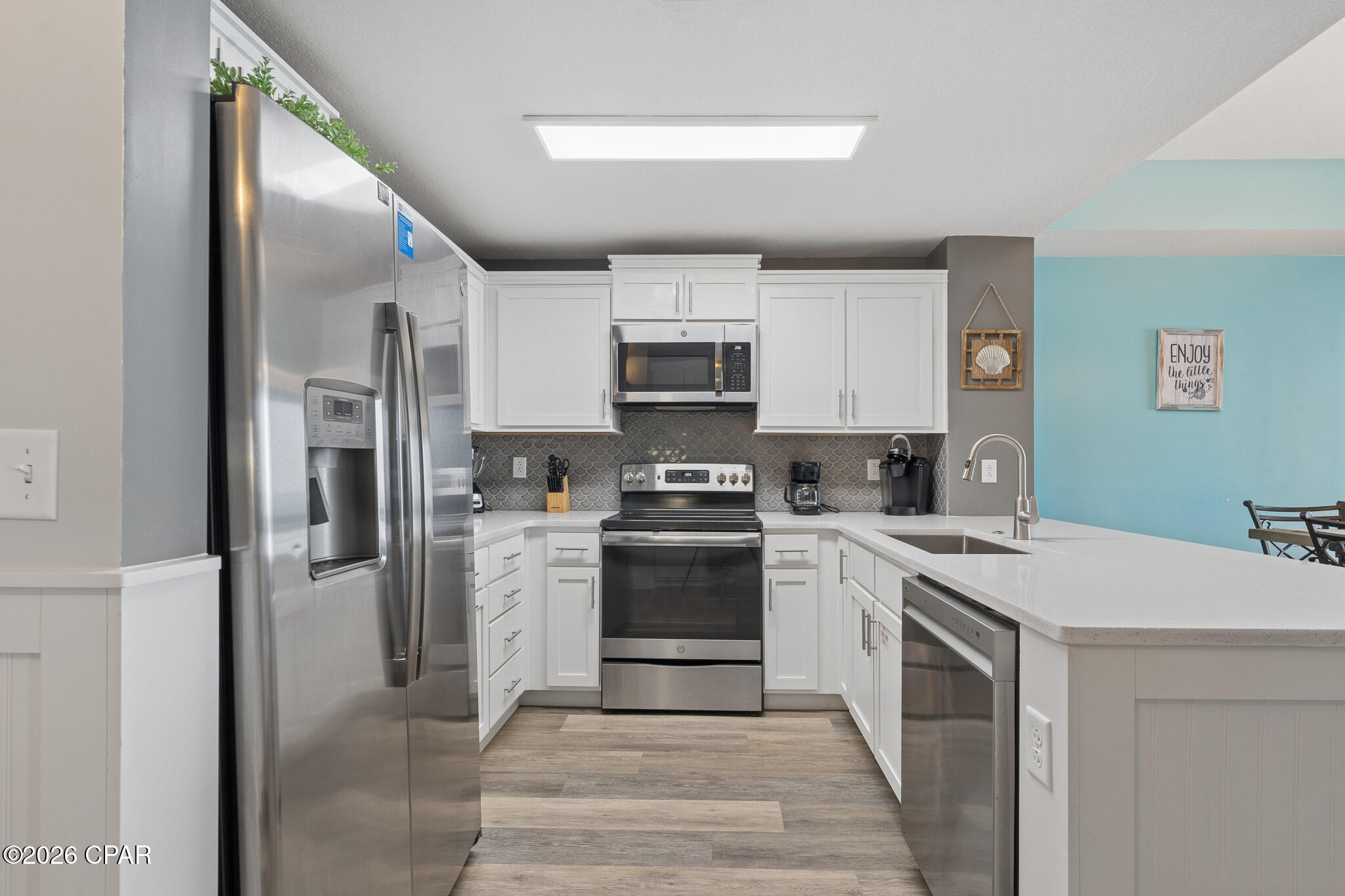 Image 3 For 15928 Front Beach Road 3-2111