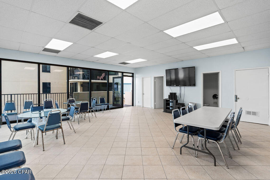 Image 40 For 9850 Thomas Drive 1103e