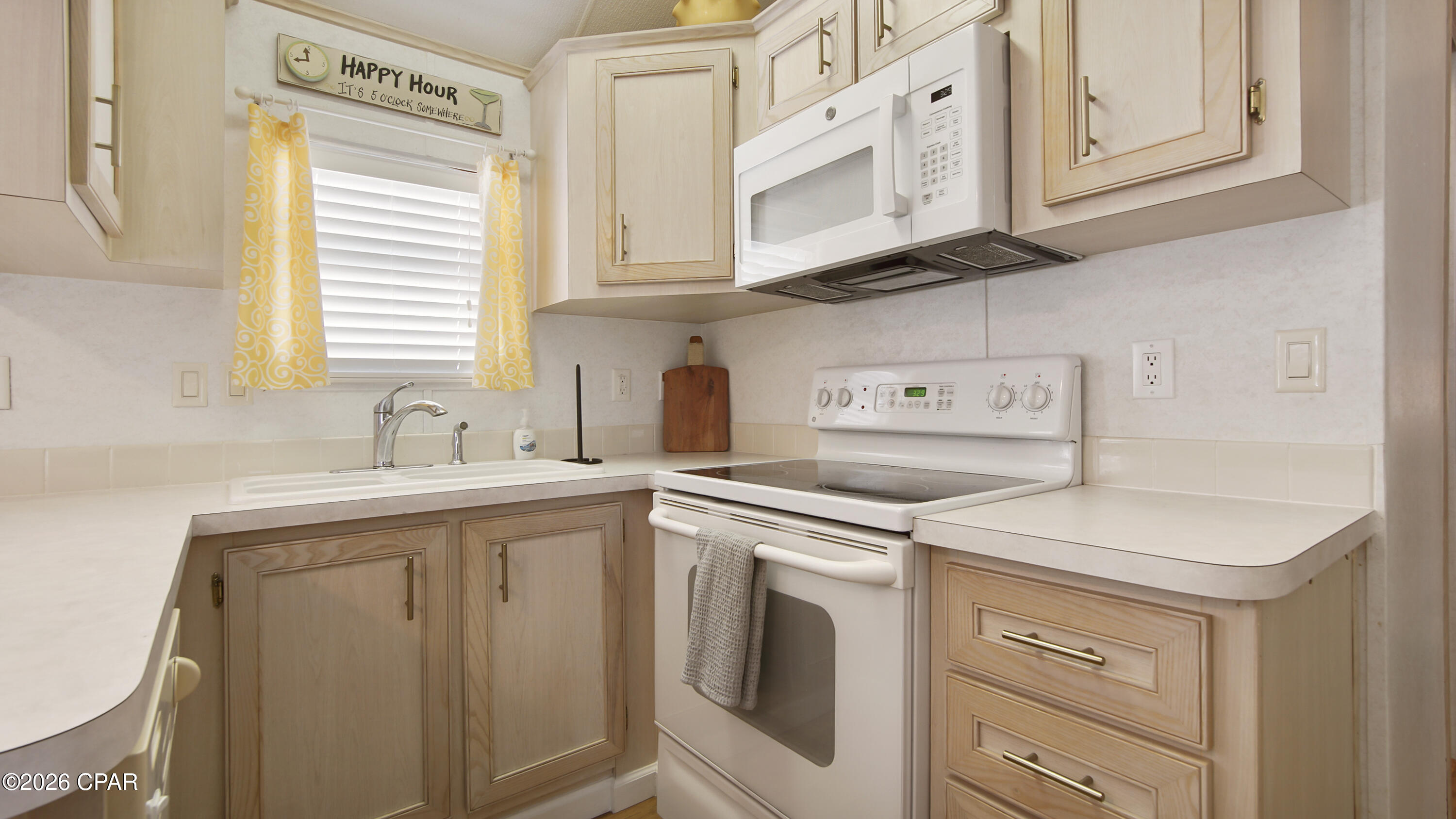 Image 16 For 1219 Navy Boulevard 148