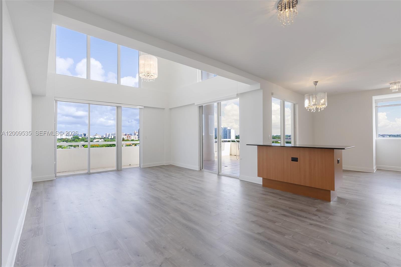 Grove Way Condo