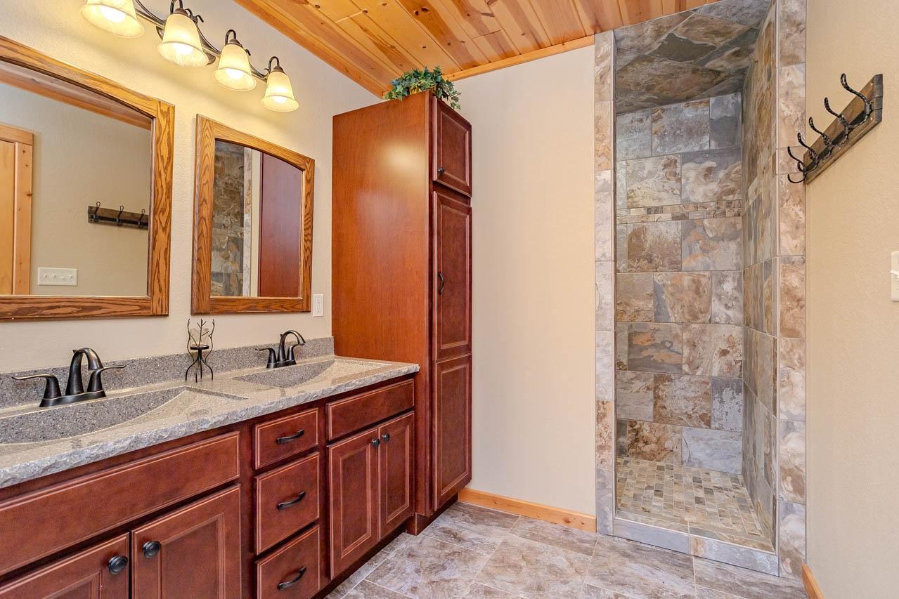Lake Thompson Property 4387 Double Oaks Tr Photo 54