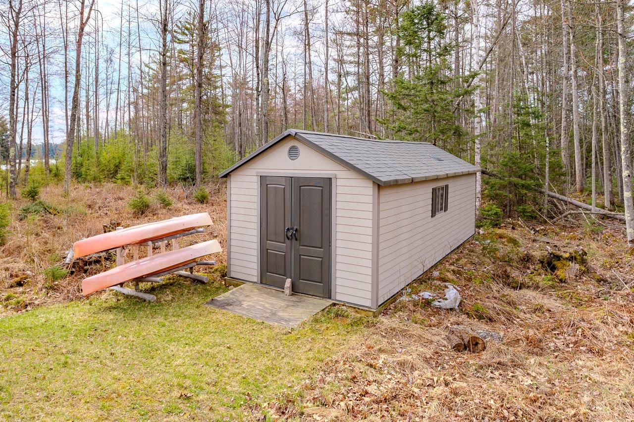 Lake Thompson Property 4387 Double Oaks Tr Photo 24