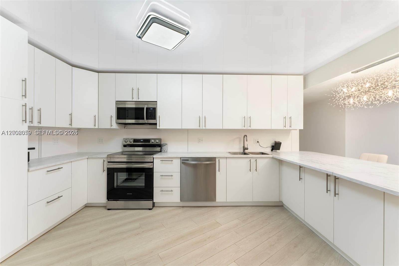 Property photo # 6