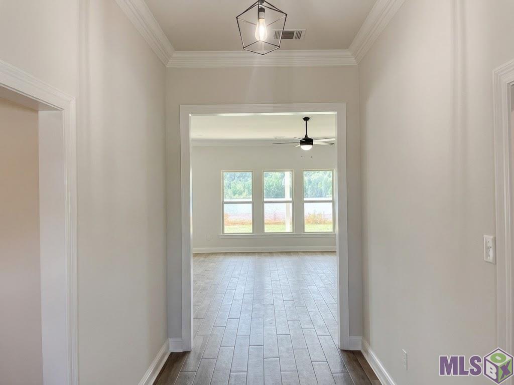 Photo 3 of Single family home for sale at 737 Northlake Dr, Covington, LA 70435 | MLS# NO2026007812 | Listing updated on 2026-09-02