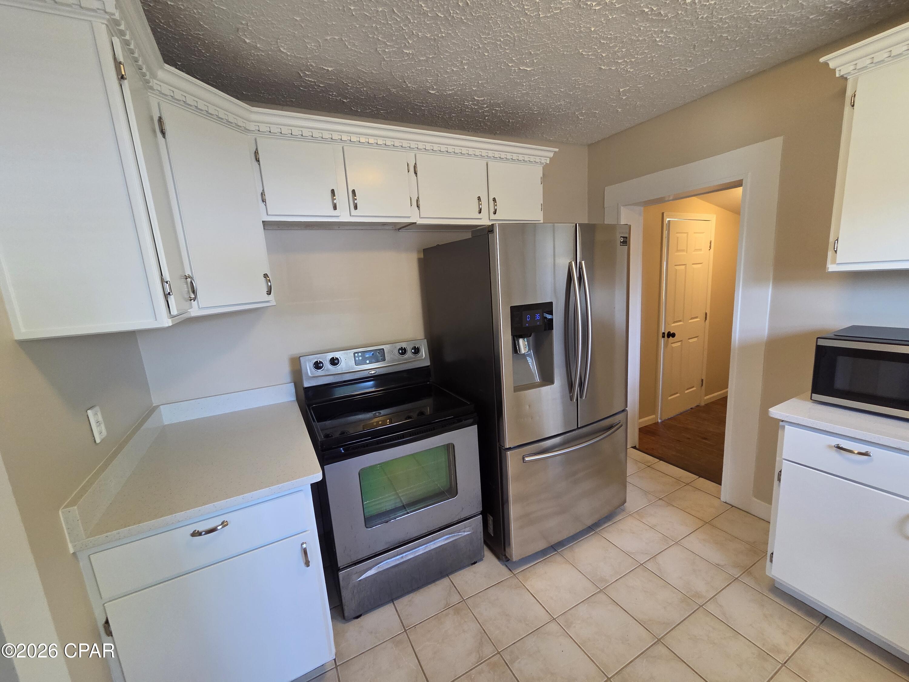 Image 6 For 1525 Oak Avenue